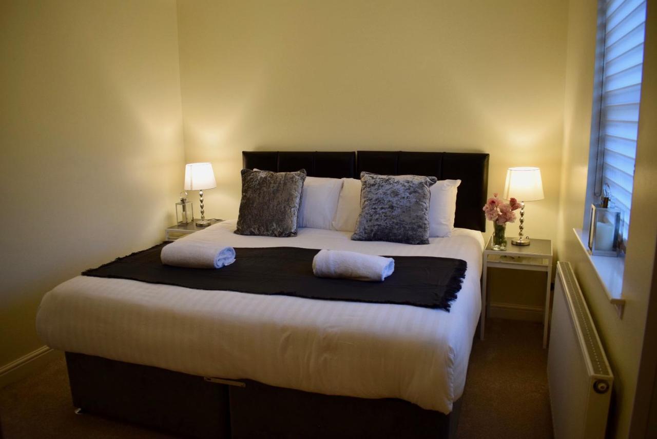 Kelpies Serviced Apartments Kavanagh- 5 Bedrooms Bathgate Zewnętrze zdjęcie